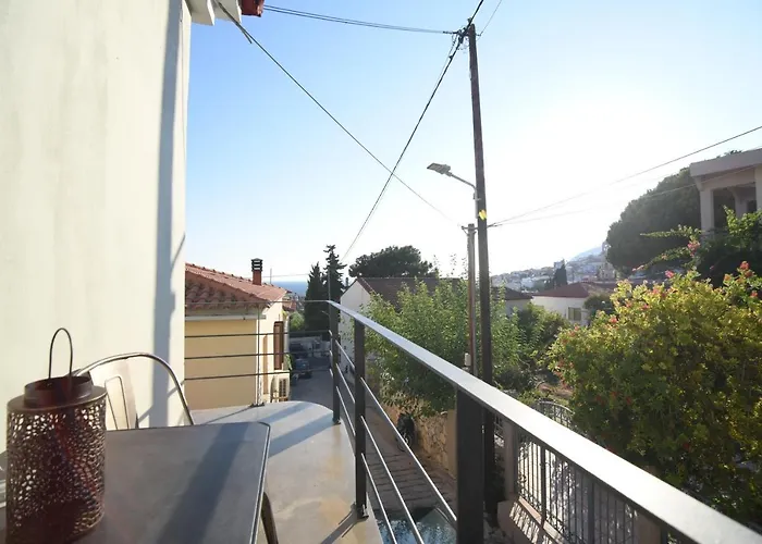 Elpi\'S House